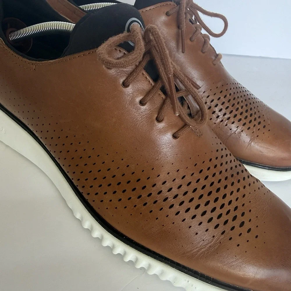 Cole Haan Men's 2.ZERØGRAND Laser Wingtip Oxford  11.5 M Brown Leather Shoes
